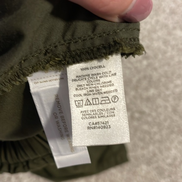 Loft Olive Green Skirt - Picture 5 of 5